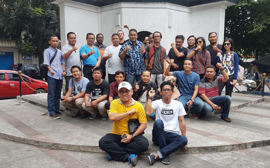 b1fe8c77-603a-4d7e-9b33-dfdcef59d91b