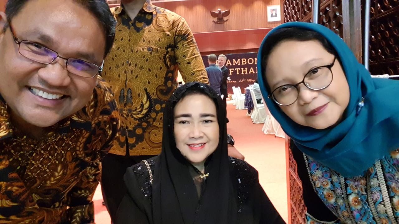 4292ddd9-77a2-42b7-8232-413eb32e0249