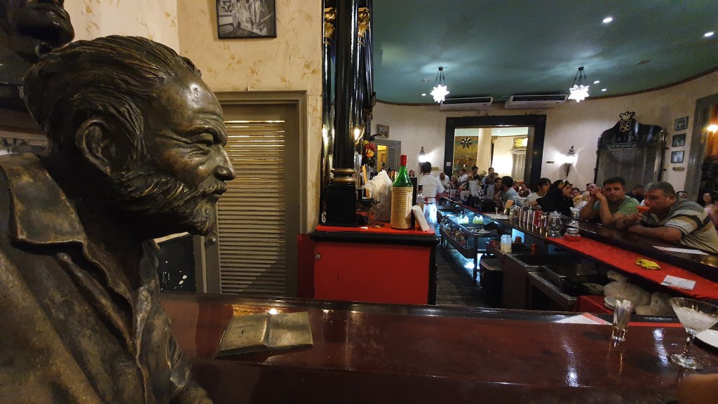 This image has an empty alt attribute; its file name is 20191031_223015.jpg